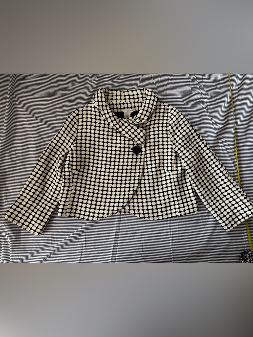 Banana Republic Black and White Patterned Cropped Capelet Blazer